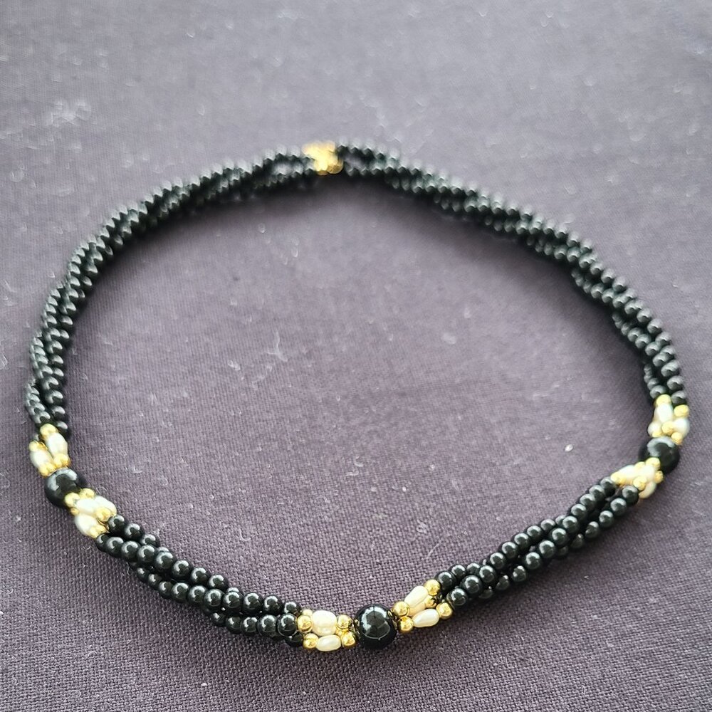 LIKE NEW Twisted Three Strands of Black Onyx and Pearl. - Picture 1 of 4